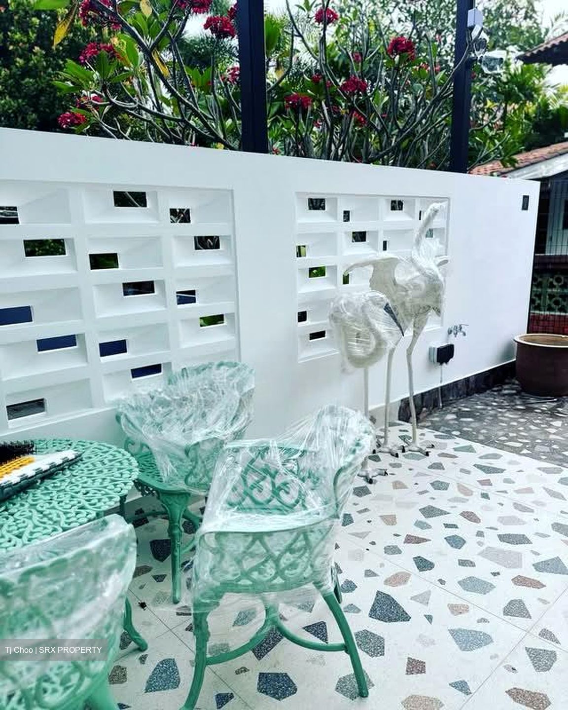 Kew Cottages (D16), Terrace #610685631